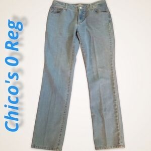 Chico's Midrise Jeans Embellished Pocket Light Wash 0 Reg 30x30.5 EUC